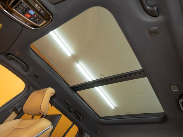Jeep Grand Cherokee 4xe SUMMIT 4X4 *TOIT* NAV ECRAN VIDEO SIÈGES in Cars & Trucks in Laurentides - Image 4
