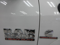 RAM 2500 2018 LIMITED EDITION CUMMINS TURBO DIESEL 4X4 CREW-CAB / BOITE 6.4 POUCES / ÉCRAN TACTILE 8... (image 4)