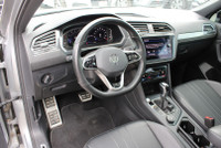 7 Passenger!! Well Maintained Elevate Your Drive with the 2022 VW Tiguan Comfortline R-LINE BLACK ED... (image 8)