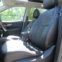 2016 Nissan Rogue SL AWD w/Panoramic Sunroof Heated seats and Back-up camera. Great used Nissan Rogu... (image 7)