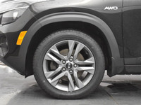 The 2021 Kia Seltos EX AWD is a stylish and practical subcompact SUV with standard all-wheel drive.... (image 3)