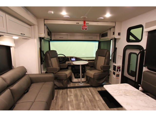 2024 Fleetwood Flair 29M, cuisine extérieur!! in RVs & Motorhomes in Laval / North Shore - Image 4