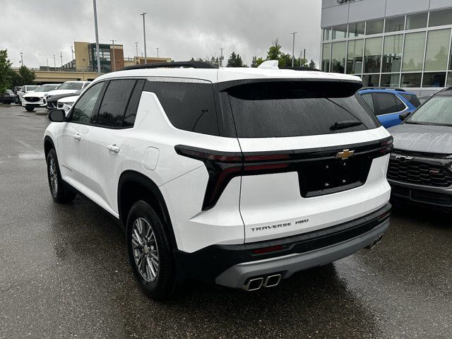 2025 Chevrolet Traverse LT in Cars & Trucks in Calgary - Image 4