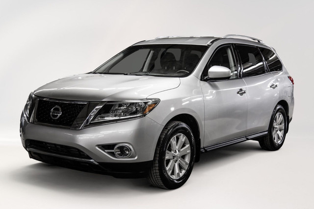 2014 Nissan Pathfinder SV AWD 7 Passagers Bas Millage! parfait p in Cars & Trucks in City of Montréal