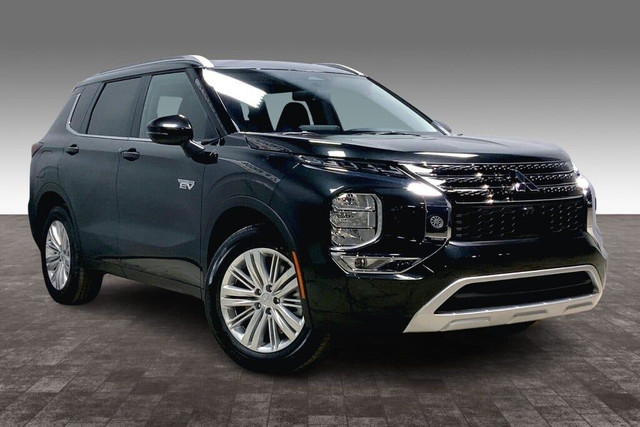 2025 Mitsubishi Outlander Phev LE S-AWC in Cars & Trucks in Edmonton - Image 2