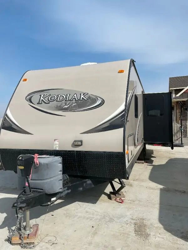 2014 DUTCHMAN KODIAK 291 RESL (FINANCING AVAILABLE) in Travel Trailers & Campers in Strathcona County - Image 2