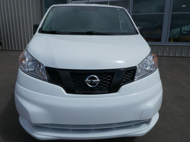 2021 Nissan NV200 Compact Cargo NV200, Back Up Camera, Low KM's in Cars & Trucks in Moncton - Image 2