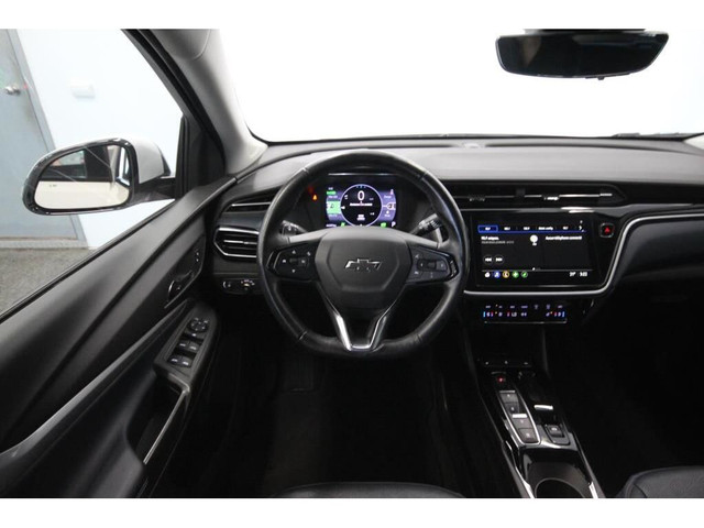 2022 Chevrolet Bolt EUV PREMIER in Cars & Trucks in Lévis - Image 3
