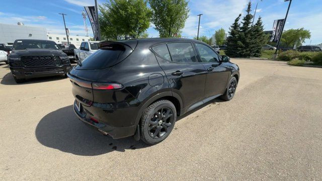 2024 Dodge Hornet R/T Plus | R/T BlackTop Package in Cars & Trucks in Edmonton - Image 2