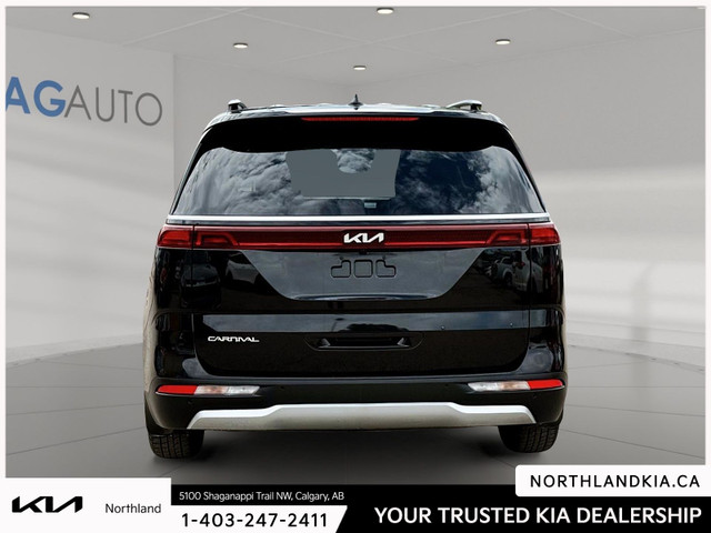 2024 Kia Carnival LX in Cars & Trucks in Calgary - Image 3
