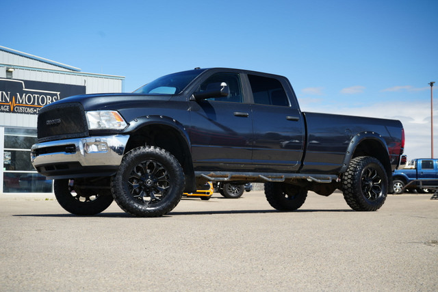 2015 Ram 3500 SLT in Cars & Trucks in Red Deer - Image 2