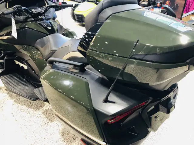 2023 Can-Am Spyder SE6 RT S-T-S in Street, Cruisers & Choppers in Ottawa - Image 6