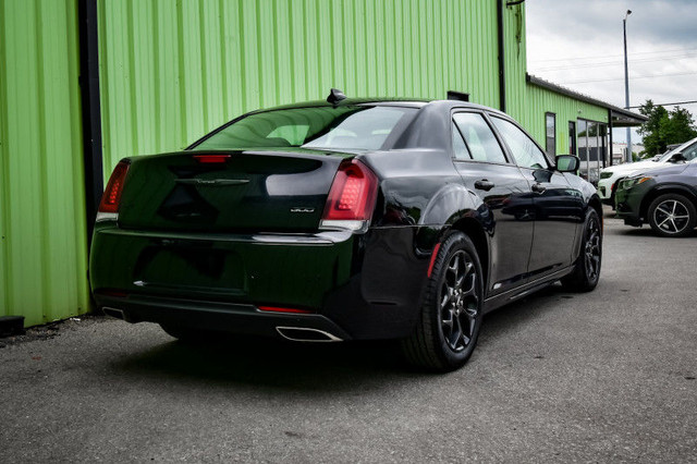 2023 Chrysler 300 Touring L AWD • SUNROOF • COOLED LEATHER • CP/ in Cars & Trucks in Kingston - Image 3