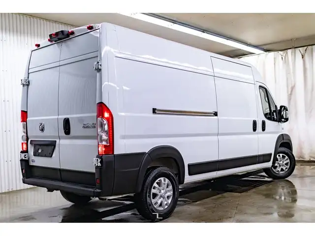 2024 Ram ProMaster Cargo Van 2500 SLT Extended High Roof Cargo V in Cars & Trucks in Red Deer - Image 8