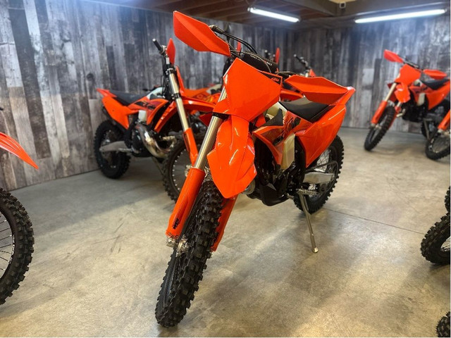 2025 KTM 450 XC-F in Dirt Bikes & Motocross in Sherbrooke - Image 4