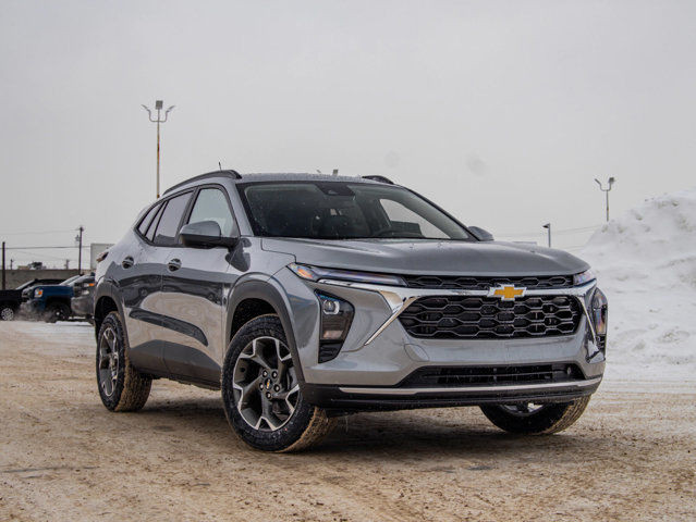 2025 Chevrolet Trax LT in Cars & Trucks in Edmonton - Image 2