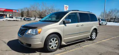 Selling perfect minivan! for work and business