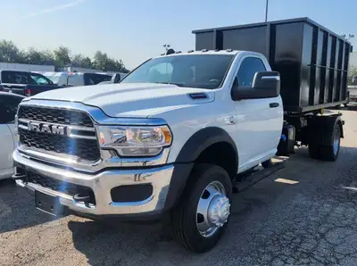 Clean Car Fax**One Owner Vehicle**Ram 5500**Chassis**Tradesman**4x4**6.7L I6 Cummins Turbo Diesel**4...