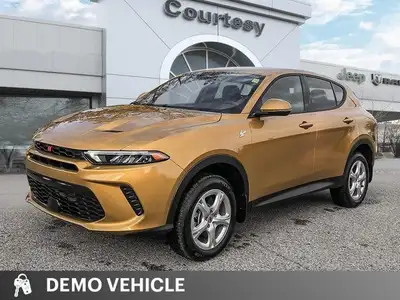 This Dodge Hornet has a dependable Intercooled Turbo Premium Unleaded I-4 2.0 L/122 engine powering...