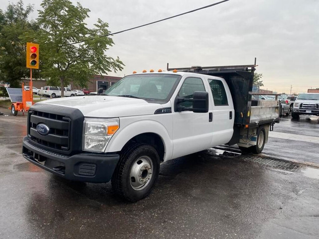  2015 Ford F-350 Dump Dually Crew Cab Flat Bed in Cars & Trucks in City of Toronto - Image 4