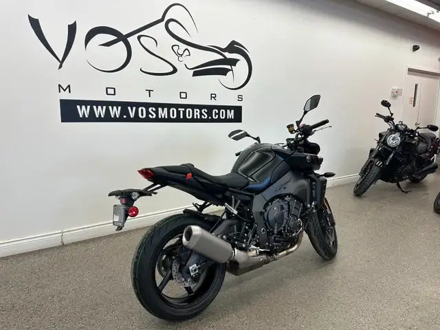 2025 Yamaha MT10ASB MT-10 - V6402NP - -No Payments for 1 Year** in Sport Touring in Markham / York Region - Image 4