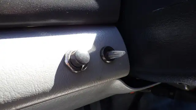 2006 Ford F650 16 Foot Flat Deck in Cars & Trucks in Delta/Surrey/Langley - Image 44