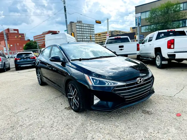 2020 Hyundai Elantra Preferred w/Sun & Safety Package IVT in Cars & Trucks in Edmonton - Image 5