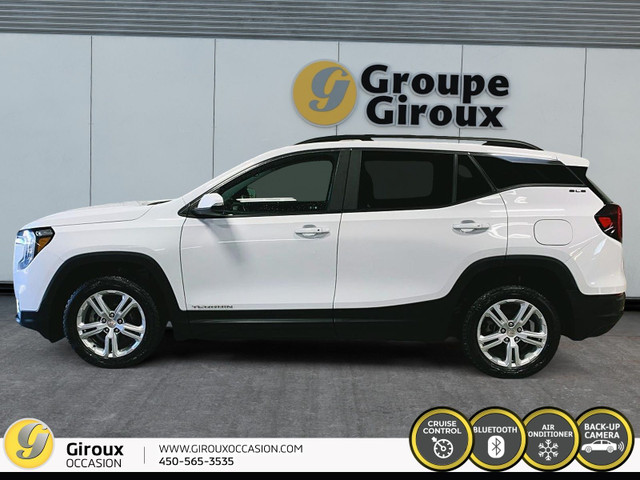 GMC Terrain Traction intégrale, 4 portes SLE 2022 à vendre in Cars & Trucks in Laurentides - Image 3