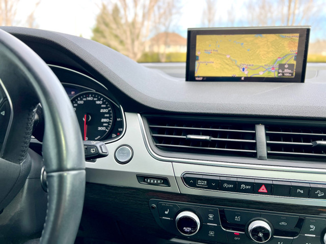 2019 Audi Q7 Komfort in Cars & Trucks in Ottawa - Image 4