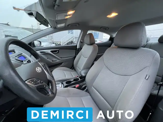 2013 Hyundai Elantra **SAAQ CERTIFIEE**GL**SIEGES CHAUFFANTS**BL in Cars & Trucks in Laval / North Shore - Image 21