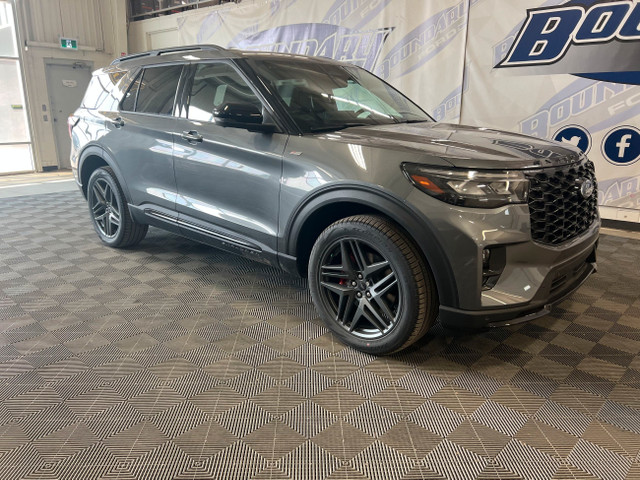 2025 Ford Explorer ST-LINE | PREMIUM PKG | STREET PACK | PANO RO in Cars & Trucks in Lloydminster - Image 2