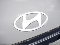 This Hyundai Kona Electric has a durable Electric engine powering this Automatic transmission. * Thi... (image 8)