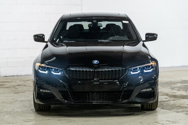 2022 BMW 3 Series 330e xDrive | Hybride intelligente | Premium in Cars & Trucks in City of Montréal - Image 2