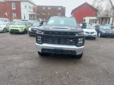 2020 Chevrolet Silverado 2500HD LT Crew Cab 4WD-6.6L, V8 Diesel-automatic transmission-One Owner-No...