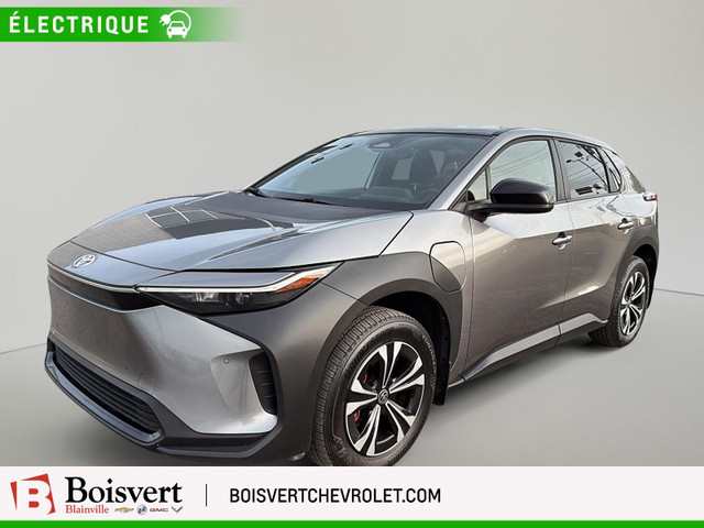 Toyota bZ4X XLE/AWD/GROUPE CHAUFFANT/JANTES/CAMERA/CERTIFIER dans Autos et camions  à Laval/Rive Nord