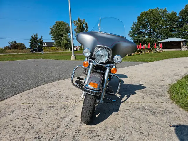 2008 Harley-Davidson Electra Glide in Street, Cruisers & Choppers in Peterborough - Image 5