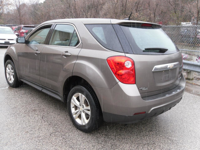  2012 Chevrolet Equinox LS FWD in Cars & Trucks in City of Toronto - Image 4