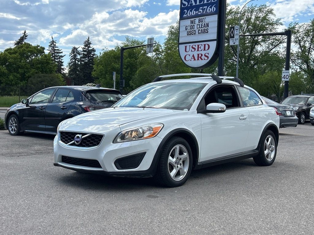2012 Volvo C30 T5 in Cars & Trucks in Calgary
