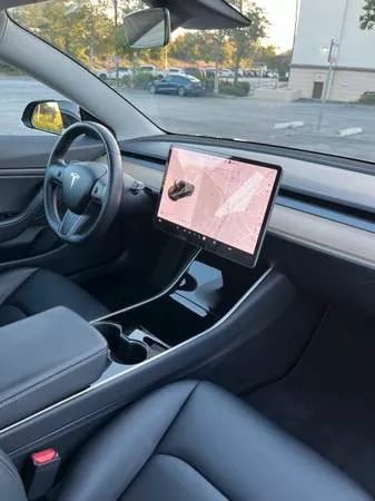 2019 Tesla Model 3 RWD Standard Plus - (No SIDE airbags)