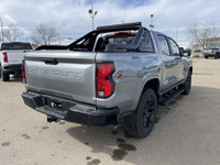 Explore new roads in the redesigned 2025 Chevrolet Colorado Crew Cab Z71 in Sterling Grey Metallic e... (image 9)
