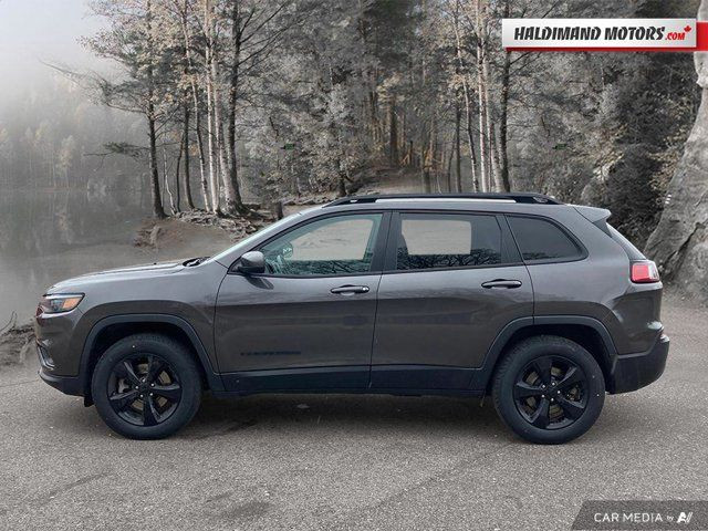 2020 Jeep Cherokee Altitude in Cars & Trucks in Hamilton - Image 2