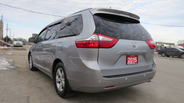 2015 Toyota Sienna 5dr LE 8-Pass FWD in Cars & Trucks in Mississauga / Peel Region - Image 4