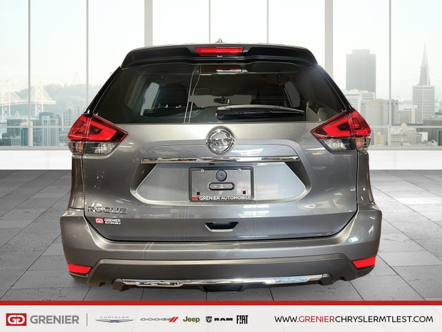 2020 Nissan Rogue in Cars & Trucks in City of Montréal - Image 3