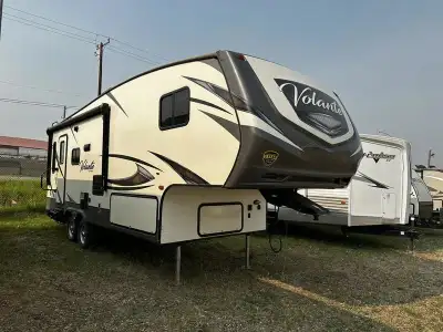 h3>2018 CrossRoads RV Volante VL240RLAFFORDABLE ELEGANCE The Volante was designed simply to enhance...