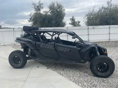 APPLY NOW: https://www.ridecollective.ca/get-pre-approved 2018 Can-Am Maverick X3 Max X rs Turbo R i...