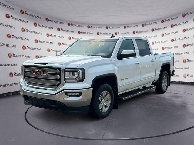 2017 GMC Sierra 1500 4WD Crew Cab 143.5 SLE in Cars & Trucks in Edmonton