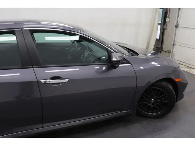 2019 Honda Civic Sedan TOURING, CUIR, DEMARREUR, TOIT, SIEGES CH in Cars & Trucks in Longueuil / South Shore - Image 15