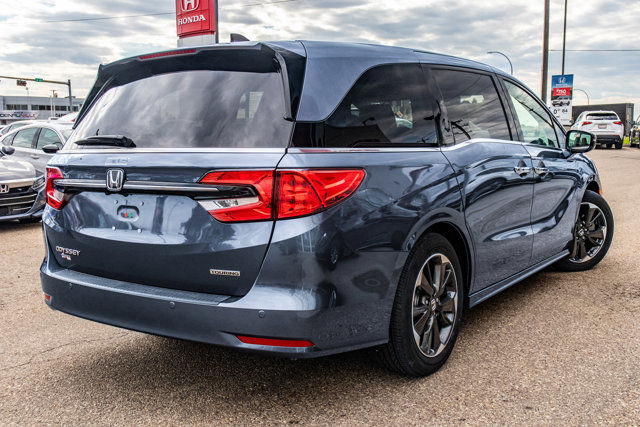  2024 Honda Odyssey Touring in Cars & Trucks in Edmonton - Image 2