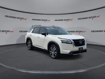 2024 Nissan Pathfinder Platinum 4WD | Remote Start | Leather, View more
