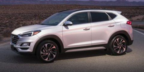 2019 Hyundai Tucson Essential in Cars & Trucks in London